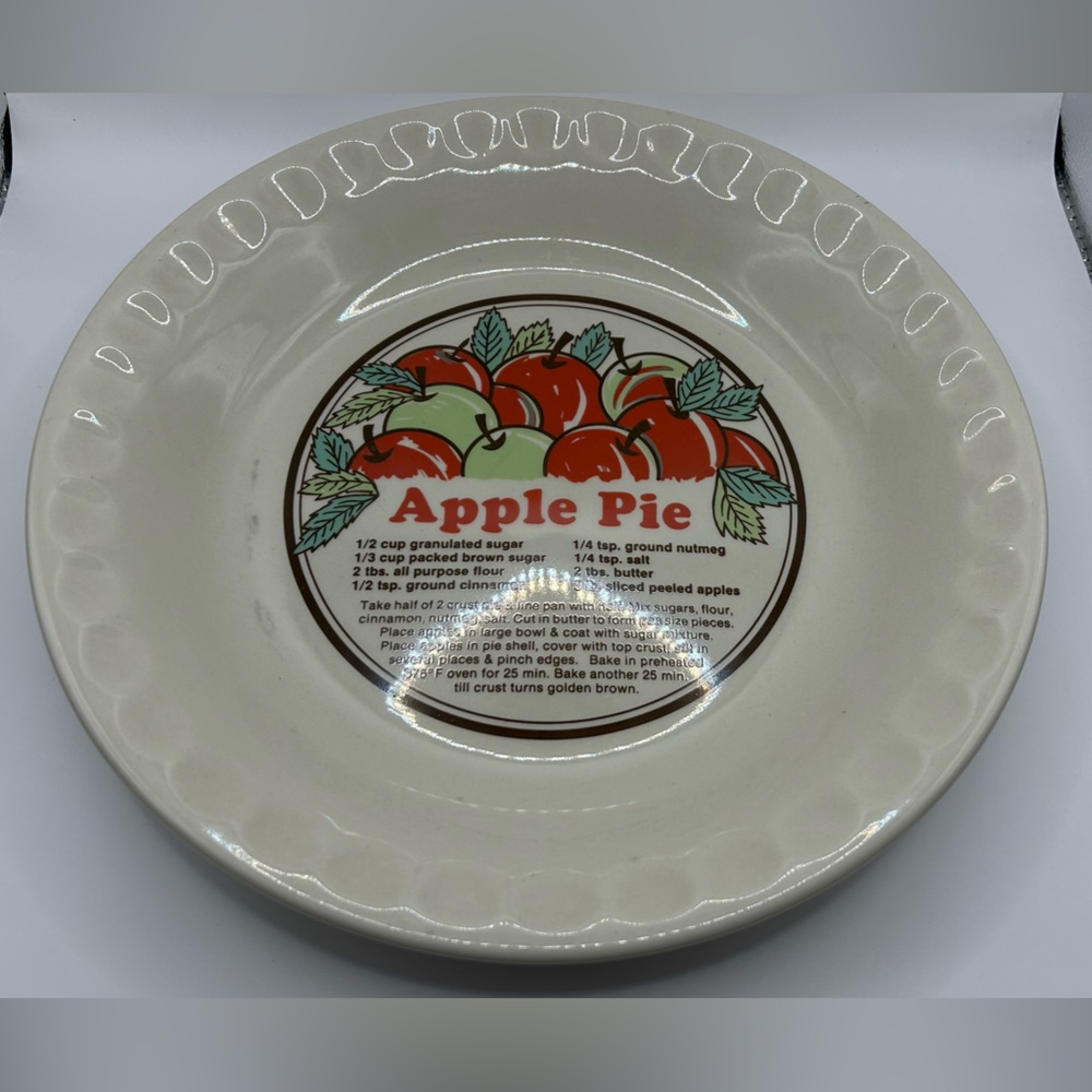 PIE PAN SUNNY CRAFT  APPLE PIE INSTRUCTIONS INSIDE PAN STONEWARE  DEEP DISH 11’